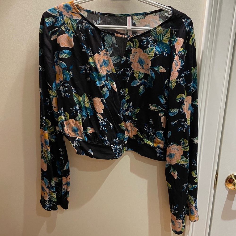 *LAST CHANCE*  Floral Crop Top Faux Wrap (6.27.20)